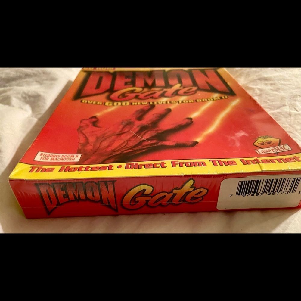 Demon Gate 600 New Levels For Doom II CD-ROM - Picture 5 of 7